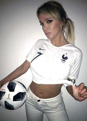 Virginie Gervais nude 12