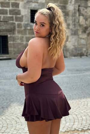 Vivian Bron nude 10