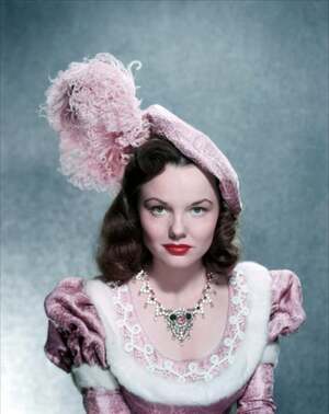 Wanda Hendrix nude 11