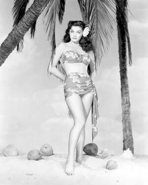 Wanda Hendrix nude 3