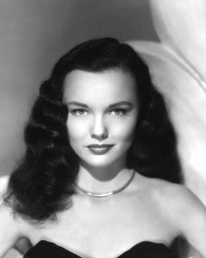 Wanda Hendrix nude 5