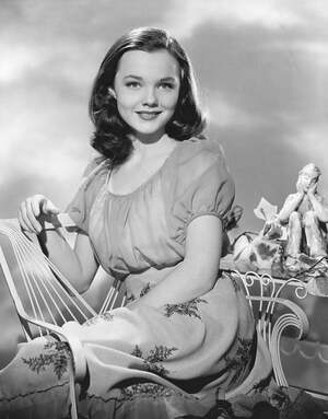 Wanda Hendrix nude 7