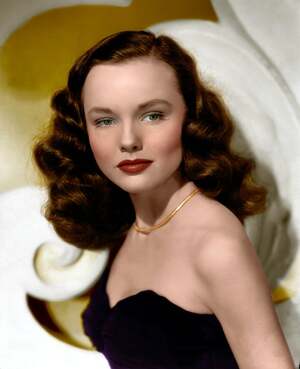 Wanda Hendrix nude 9