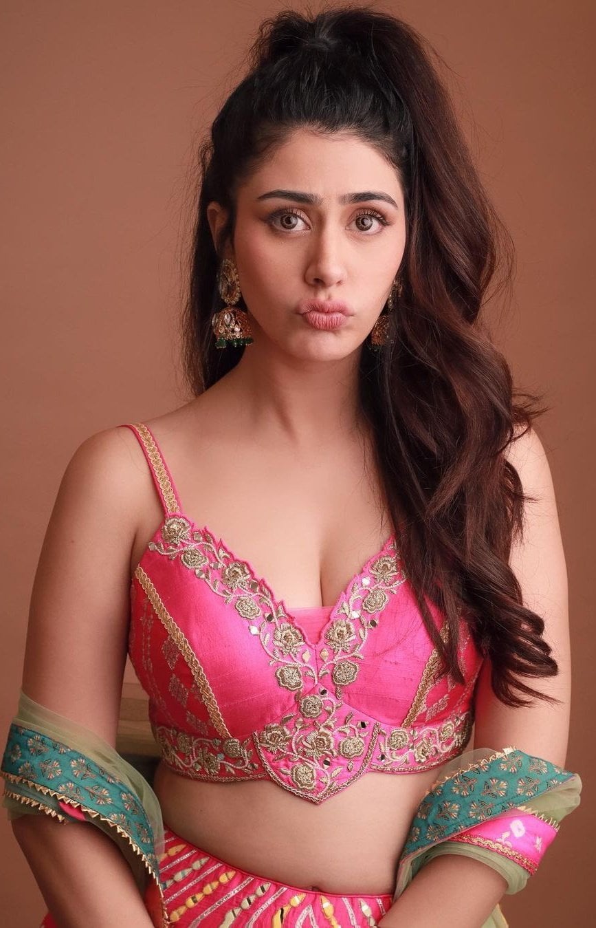 Warina Hussain nude 8
