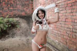 We Rui Xin nude 9