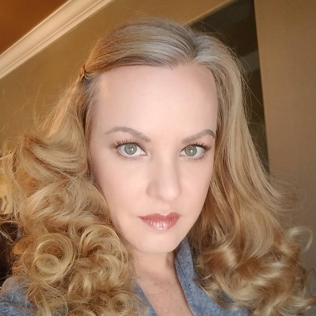 Wendi McLendon-Covey nude 9