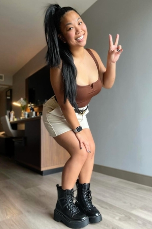 Wendy Choo nude 11