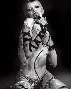 Wendy O. Williams nude 7