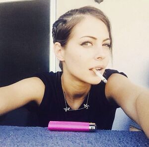 Willa Holland nude 10