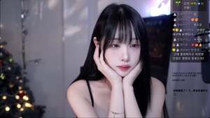 Woo Hankyung nude 4