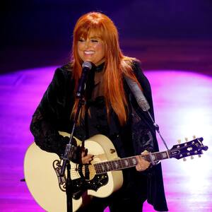 Wynonna Judd nude 7