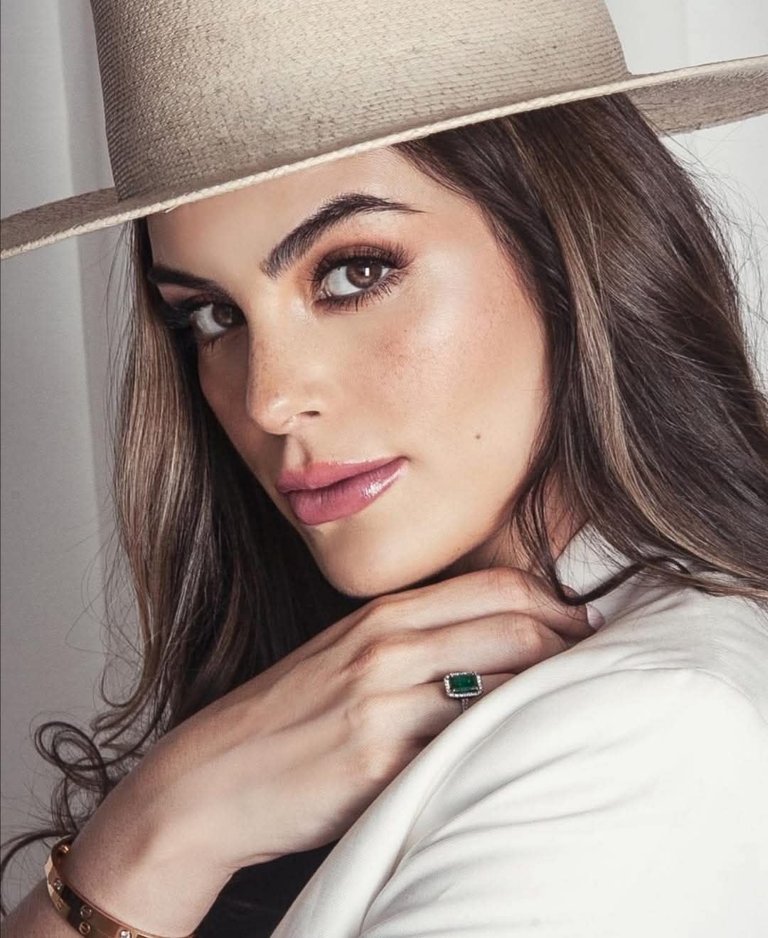 Ximena Navarrete nude 6
