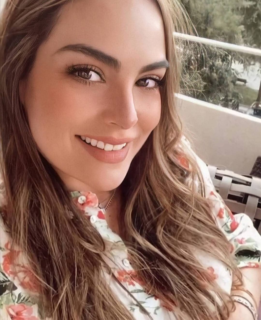 Ximena Navarrete nude 7