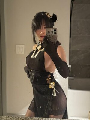 Xoey Li nude 6