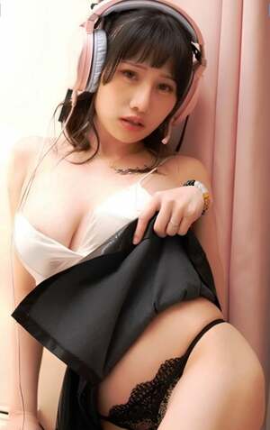 Xu Xiaoxin nude 5