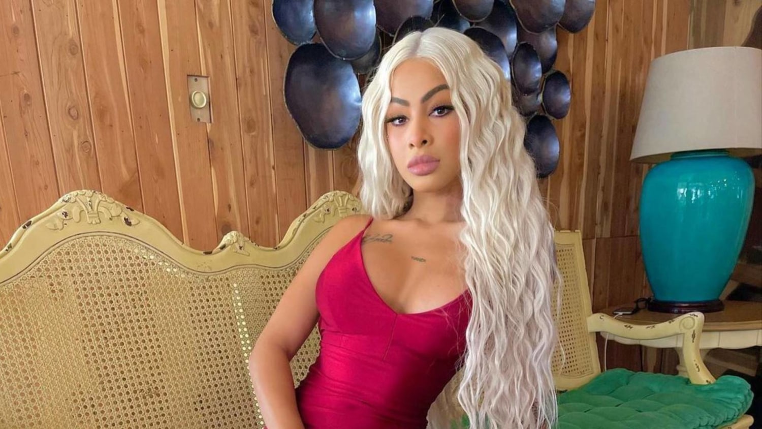 Yailin La Mas Viral nude 11