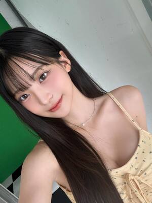 Yang Yu-Jeong nude 8