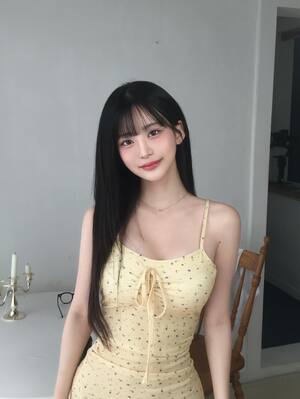Yang Yu-Jeong nude 9