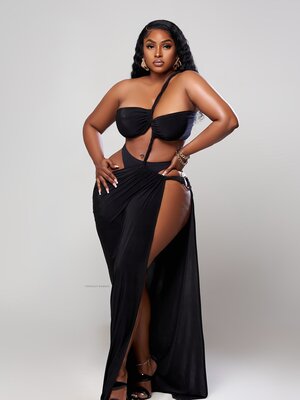 Yanique Barrett nude 3