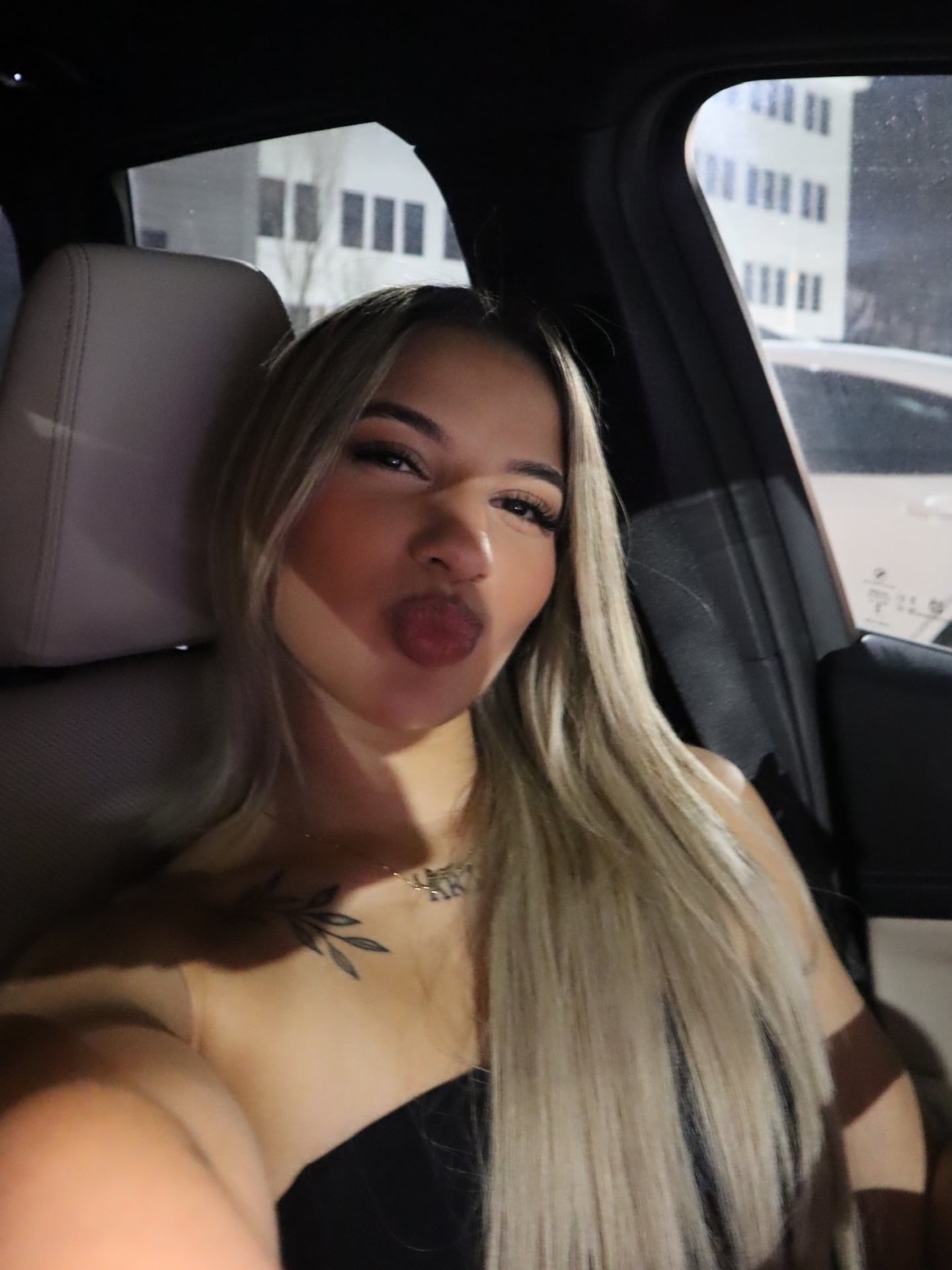 Yaniris Braga nude 7