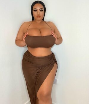 Yathien Beauty nude 12