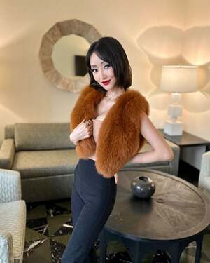Yeonmi Park nude 2