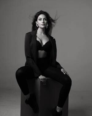 Yesha Sagar nude 12