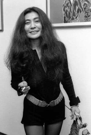 Yoko Ono nude 2
