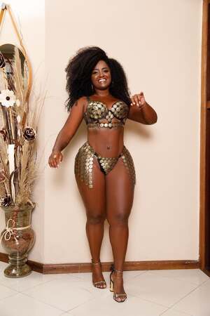 Yonna Galvao nude 7