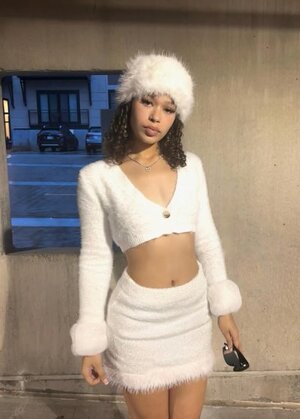 Yonna Jay nude 4