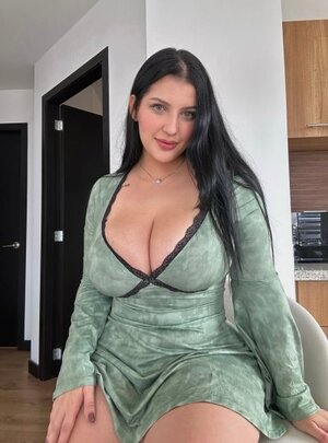Yoselin Pena nude 5