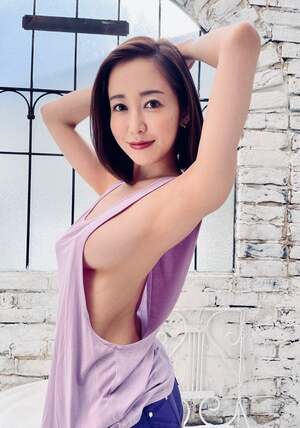 Yu Shinoda nude 8