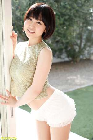 Yu Shinoda nude 9