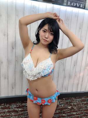 Yua Asakura nude 4