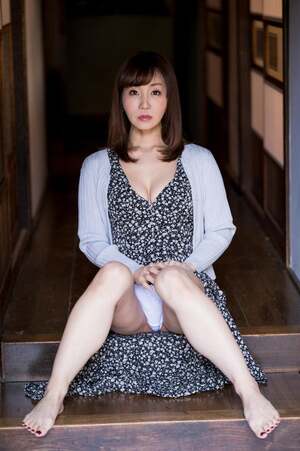 Yuka Oshima nude 5