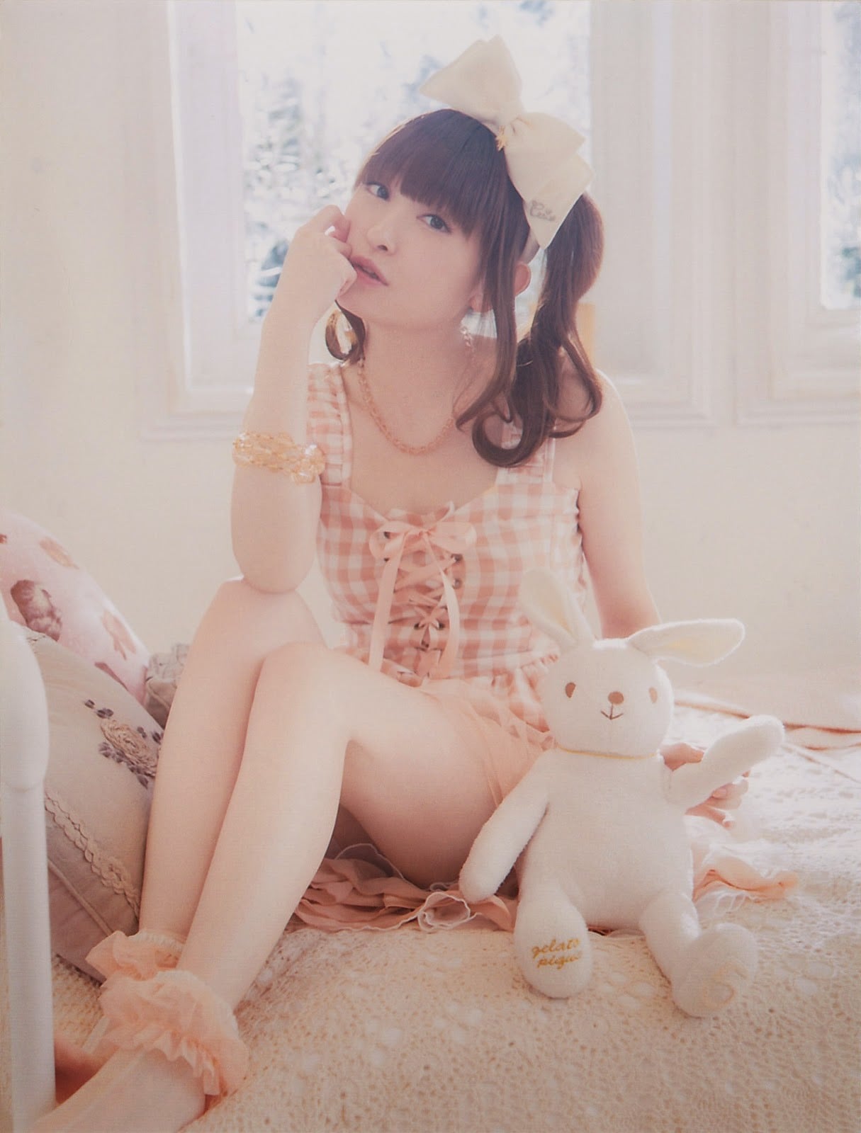 Yukari Tamura nude 4