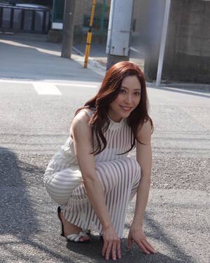 Yuko Shiraki nude 10