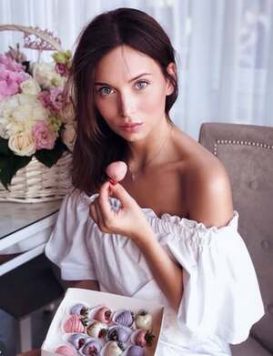 Yulia Lysenko nude 11