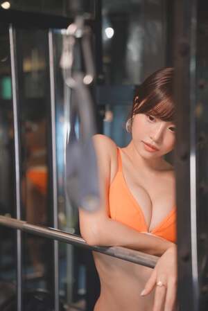 Yume Nikaido nude 9