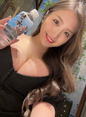 Yumi Mizusaki nude 12