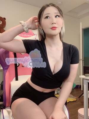Yummykimmy nude 11