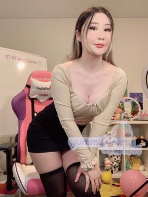 Yummykimmy nude 2