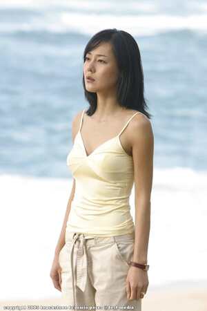 Yunjin Kim nude 4