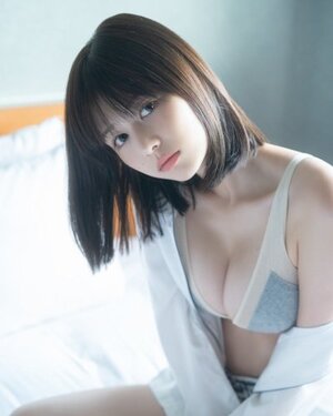 Yuzuha Saeki nude 6