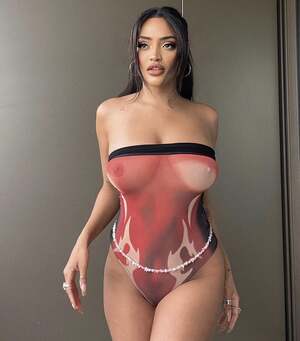 Yzabella Faustina Fronckowiak nude 9
