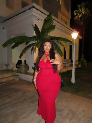 Zahara Papishita nude 3