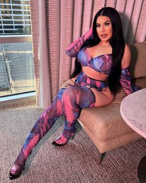 Zara Goxx nude 8