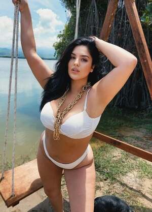 Zelma Cherem nude 5