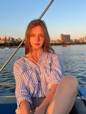 Zeynep Telefoncu nude 2
