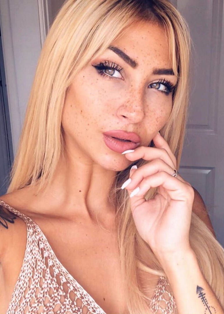 Zhara Nilsson nude 9